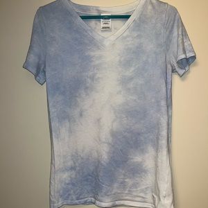 fits like small. tie-dye look